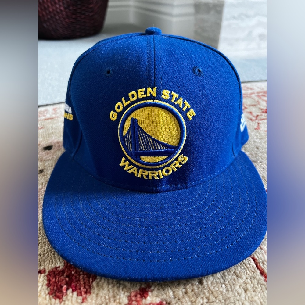 CLEARANCE Golden State Warriors Hat 💙💛 - Picture 1 of 6